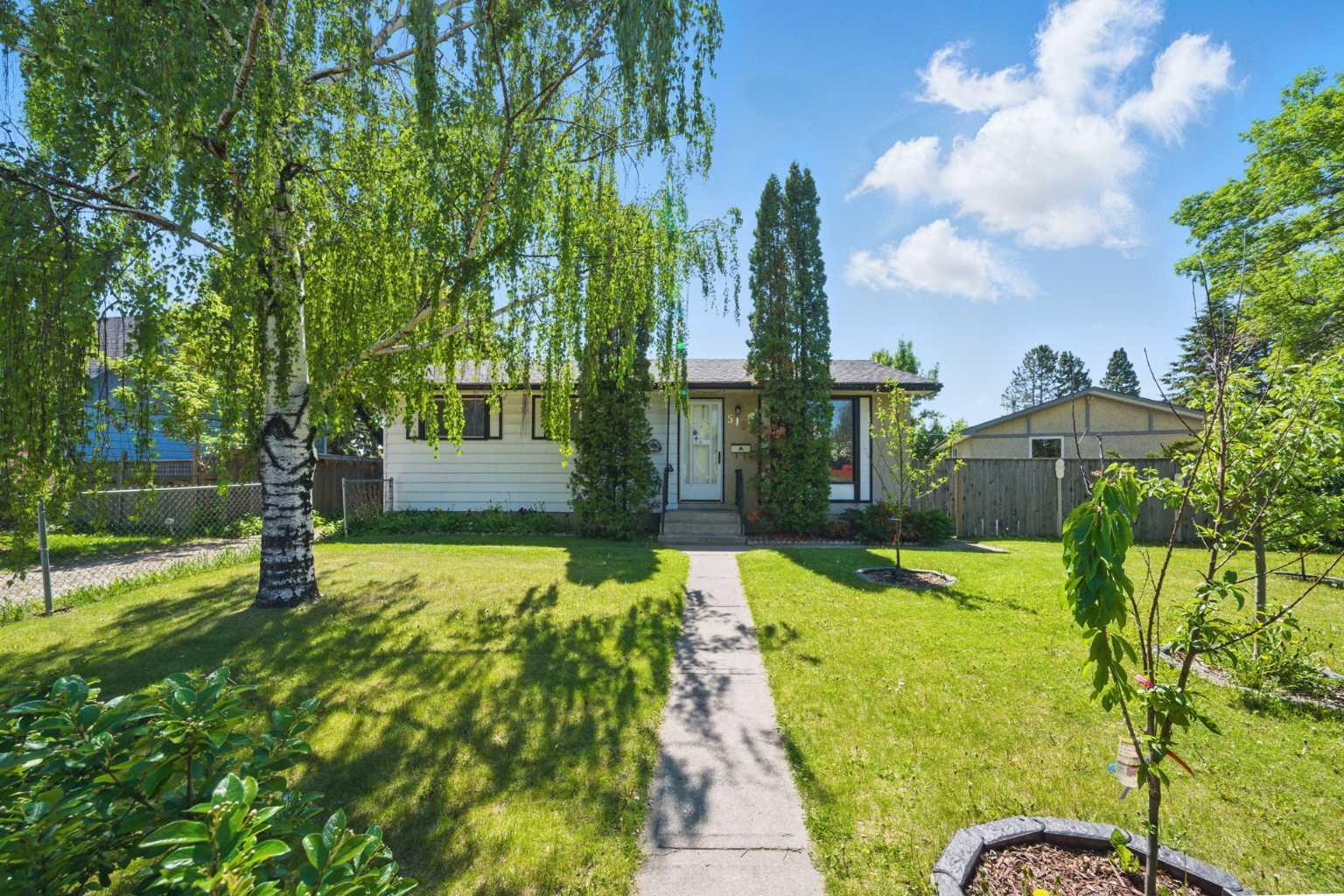 Property Photo: 5107 Forego Avenue SE AB T2A 2C7