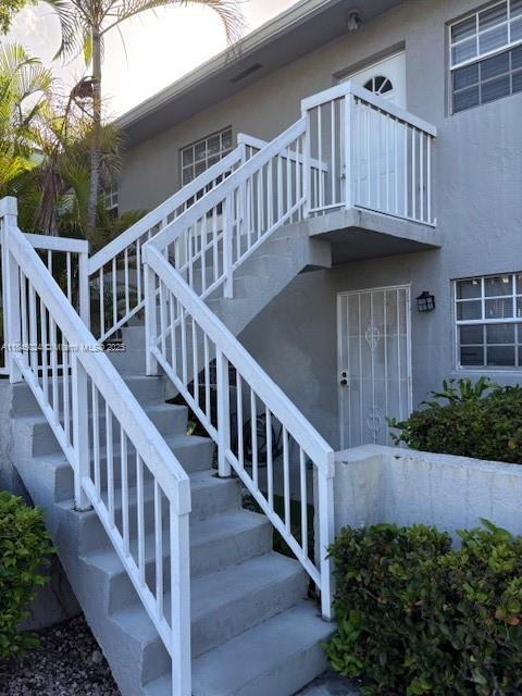 Property Photo: 426 NE 210th Cir Ter 203-2 FL 33179