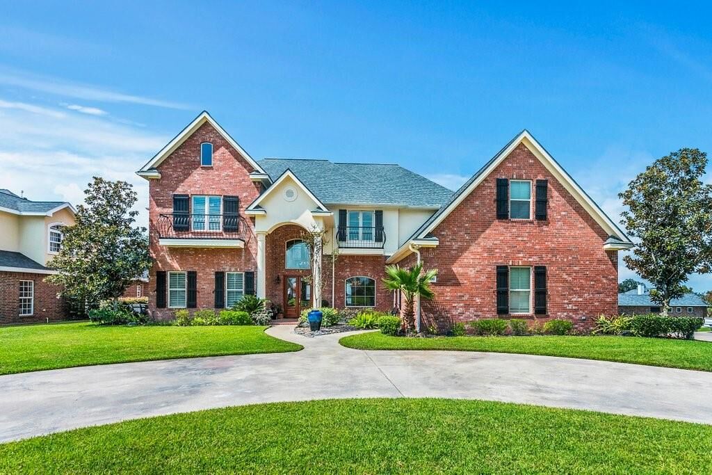Property Photo:  4900 Bay View Lane  LA 70605 