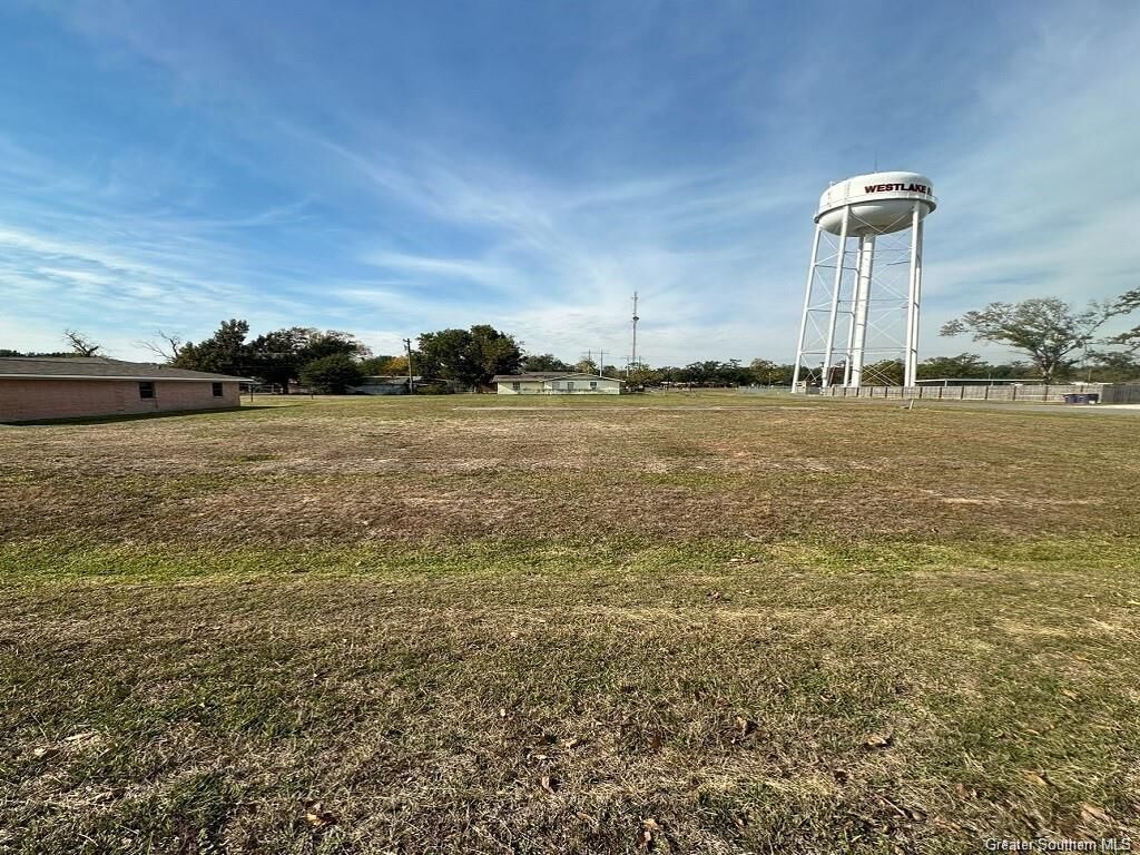 Property Photo:  0 Linda Drive  LA  