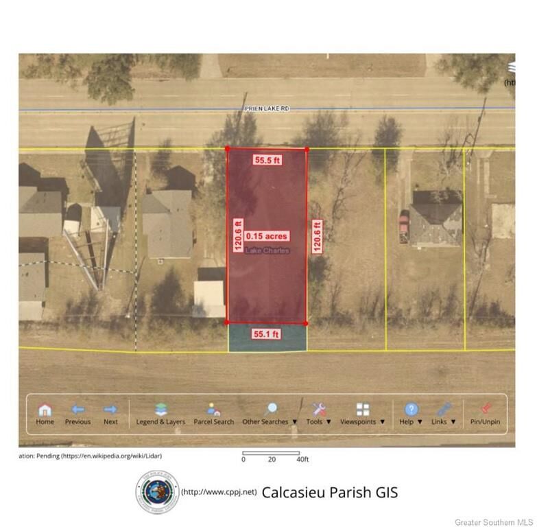 Property Photo: 2220 E Prien Lake Road E LA 70601