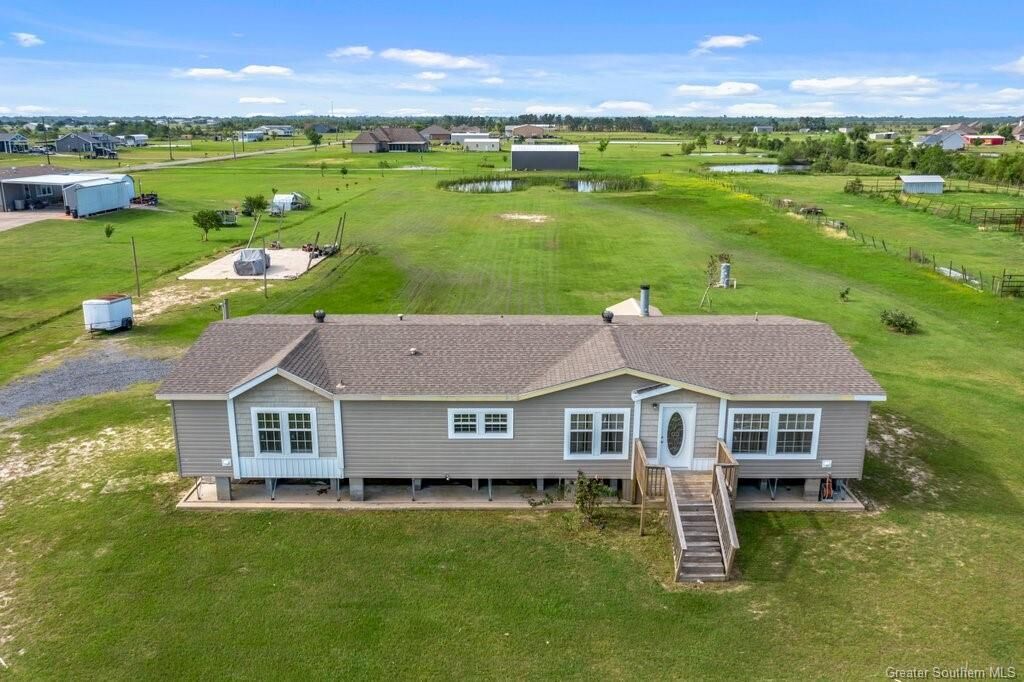 Property Photo:  445 Parish Line Road  LA 70607 
