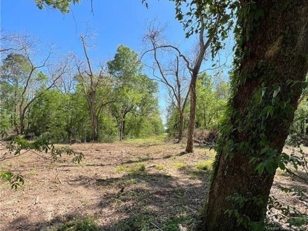 Property Photo: 5010 Wilbert D Rochelle Avenue LA 70546