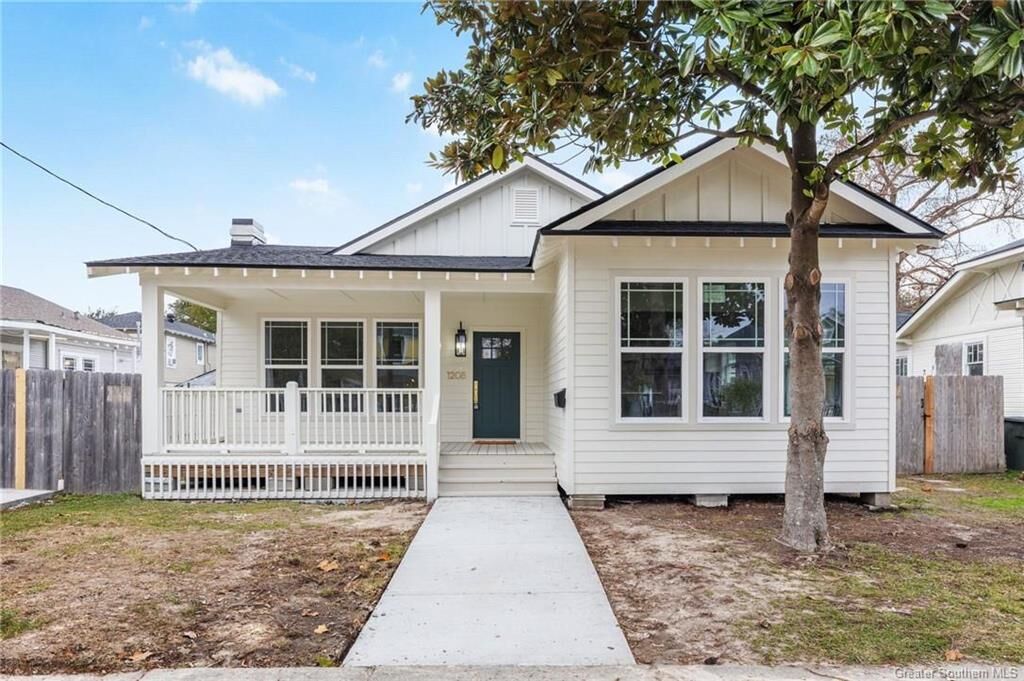 Property Photo: 1208 Louisiana Avenue LA 70601
