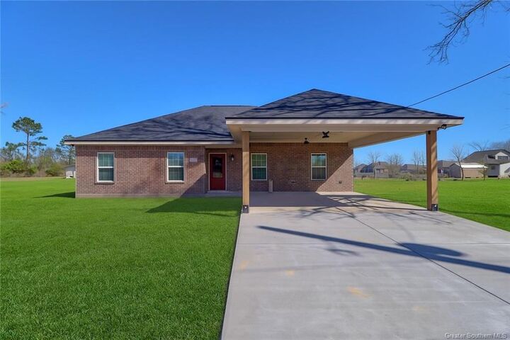 504 Saint Mary Street  Lake Charles LA 70615 photo
