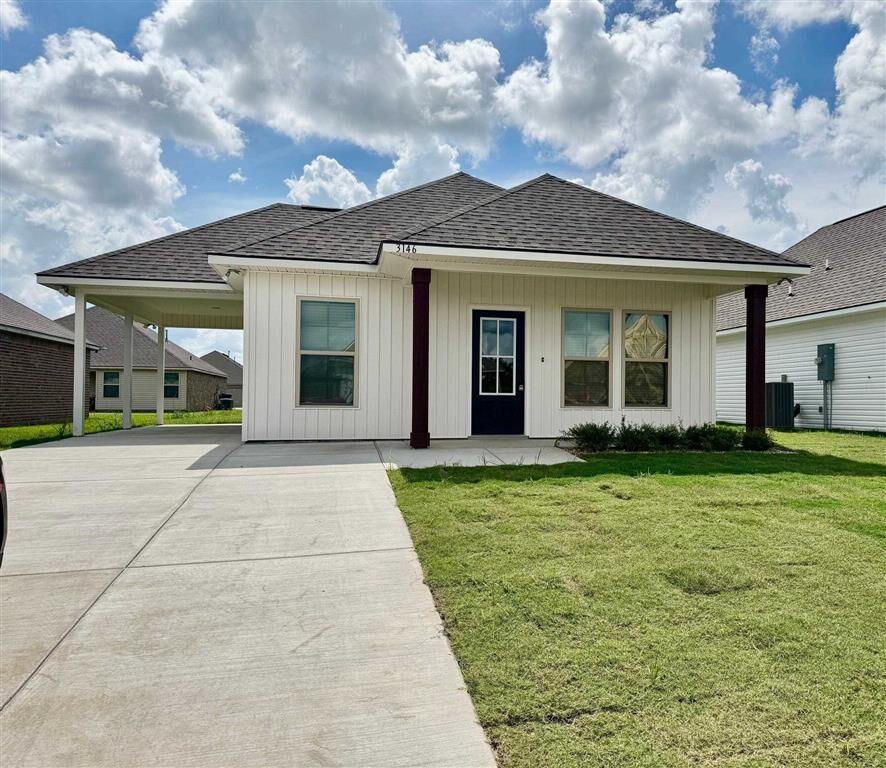 Property Photo:  3146 E Blue Heron Drive E  LA 70615 