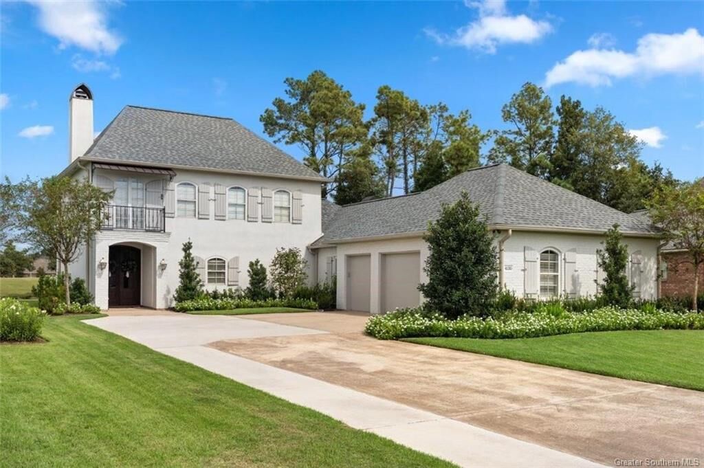 Property Photo: 4130 Primrose Drive LA 70605