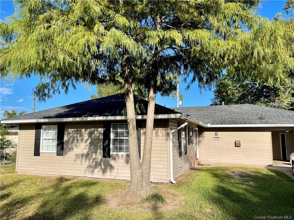 Property Photo: 3606 McKinley Street LA 70607