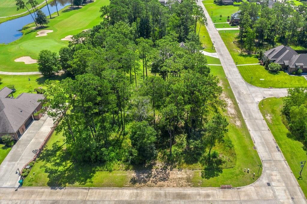 Property Photo: 1920 Augusta Way LA 70669