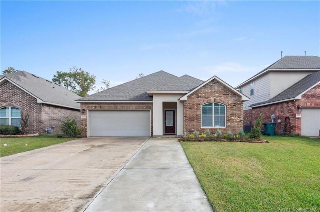 Property Photo: 2432 Fenimore Loop LA 70669