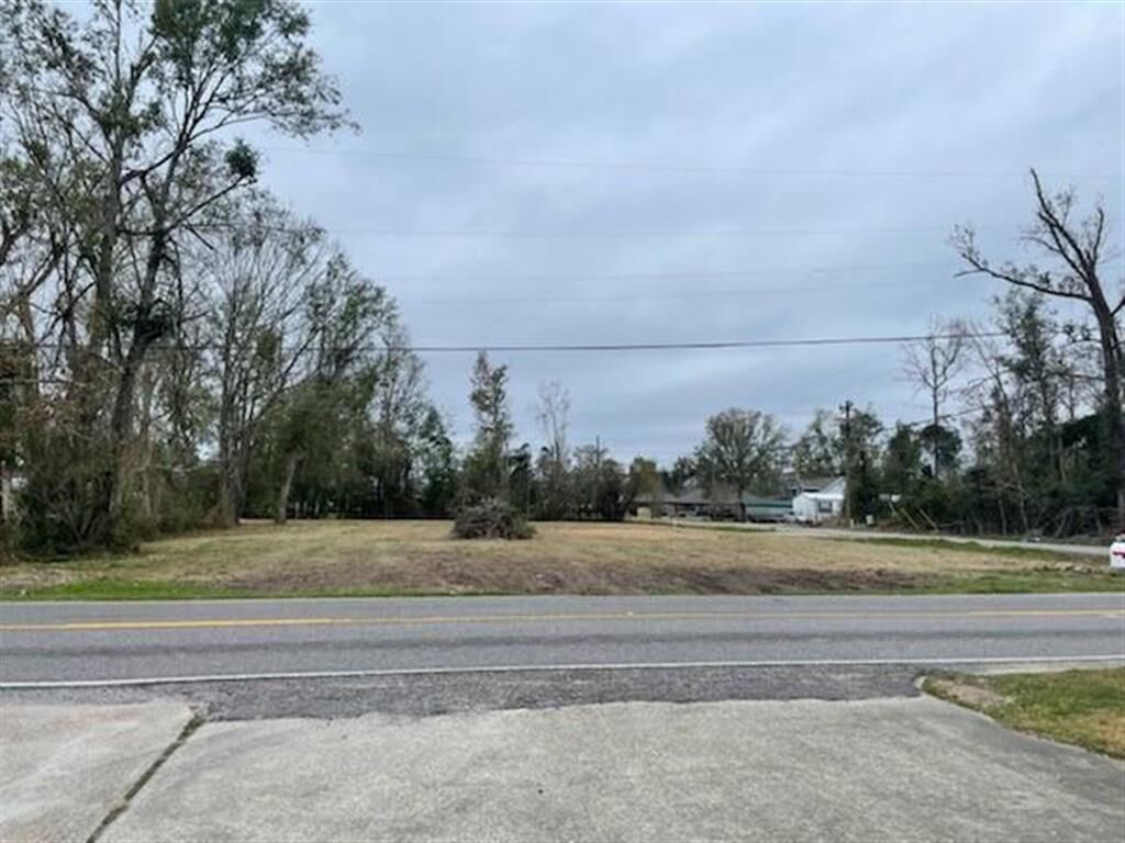 Property Photo: 691 Parish Road LA 70611