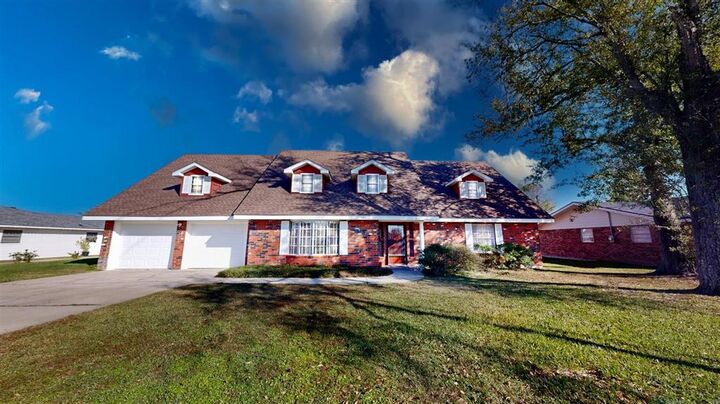 1424 Rue Des Chene  Westlake LA 70669 photo