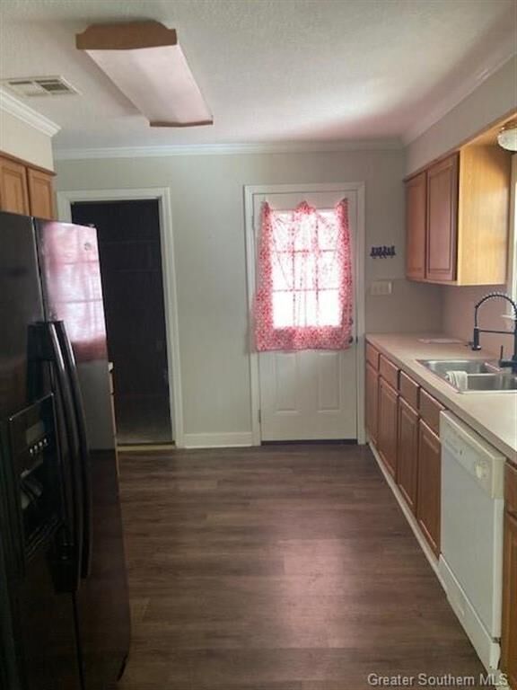Property Photo:  284 E Roddam Street E  LA 70663 