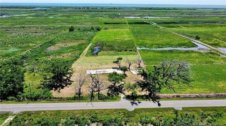 Property Photo: 5995 W Creole Highway W LA 70631