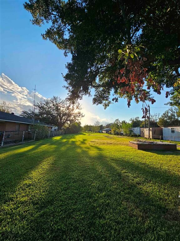 Property Photo:  797 N Claiborne Street N  LA 70663