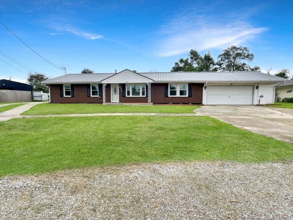 Property Photo: 317 Louisiana Avenue LA 70663