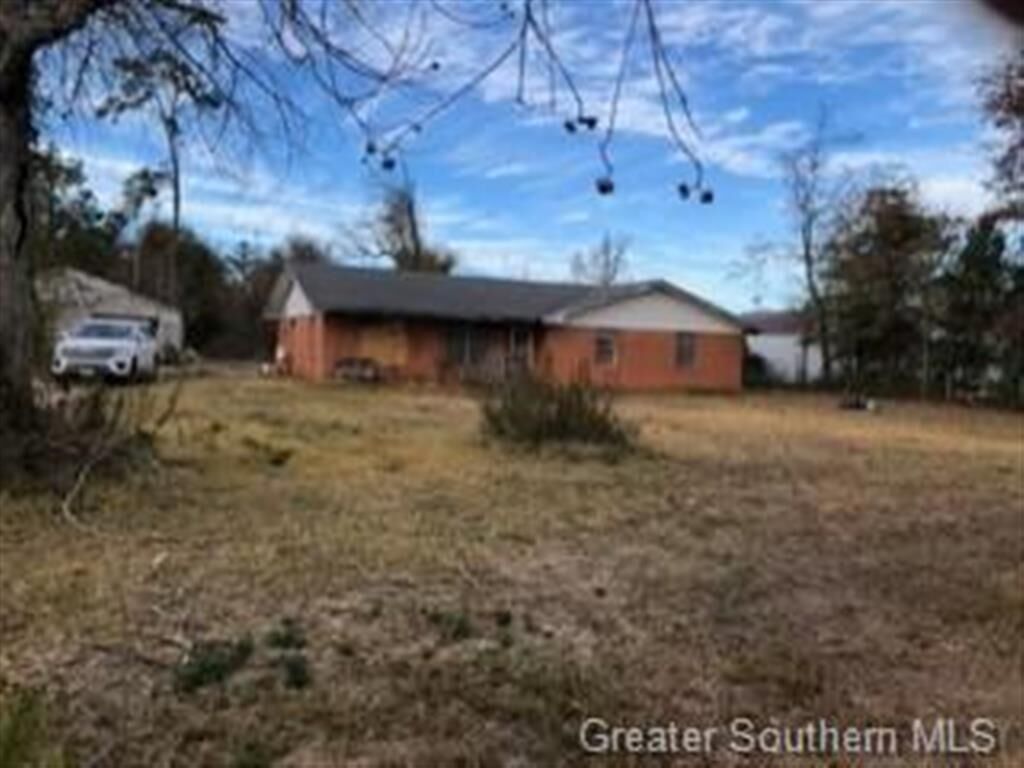 Property Photo: 618 John Stine Road LA 70669