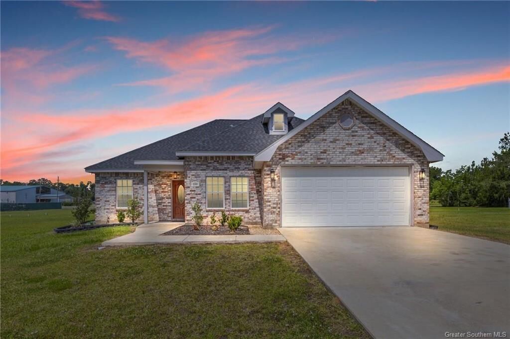 Property Photo:  255 Tommys Lane  LA 70615 