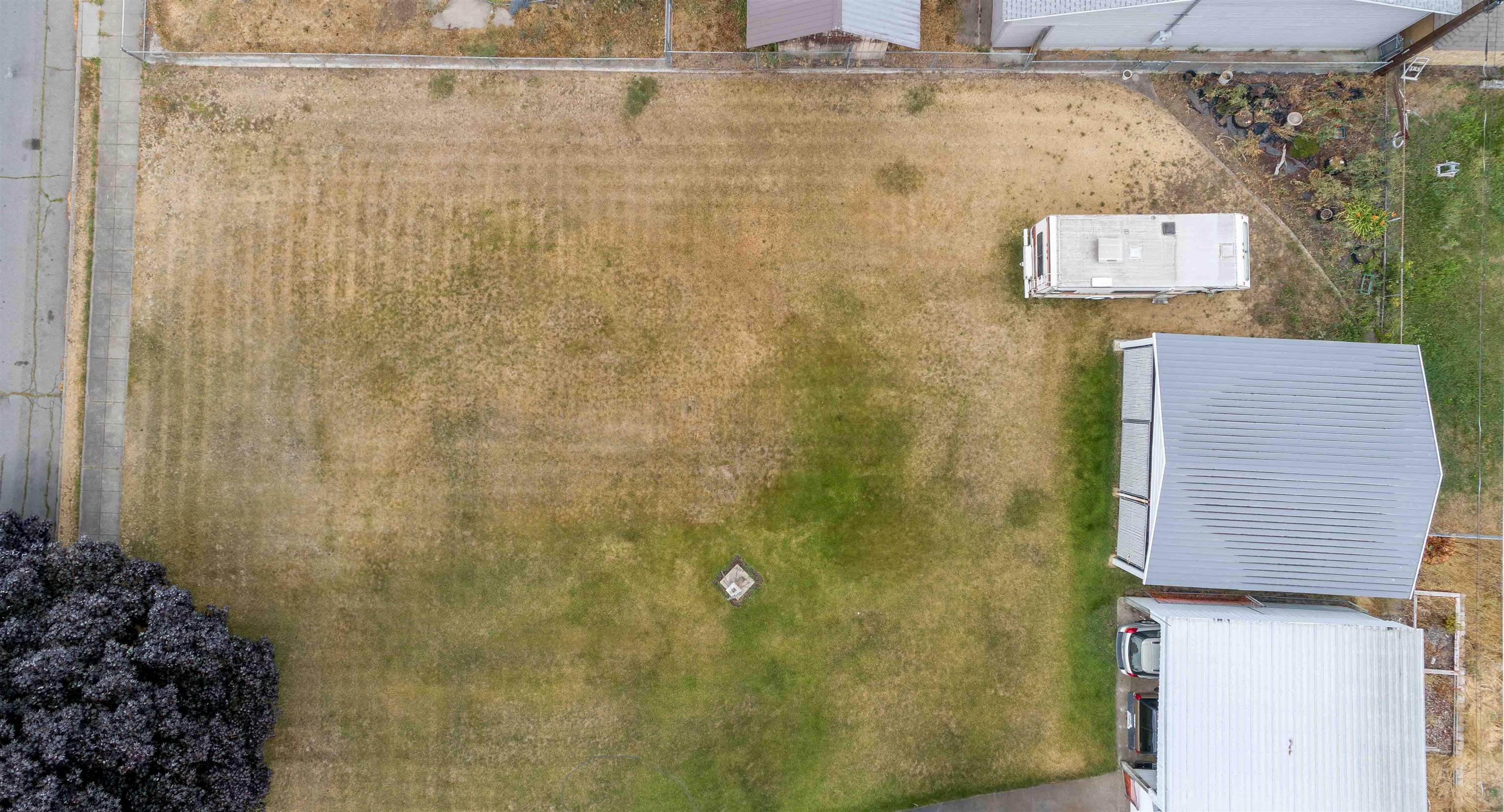 Property Photo: 2020 E Heroy Ave WA 99207