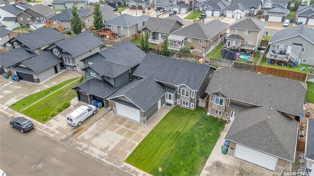 Property Photo: 1123 Hargreaves Way SK S7L 0A1