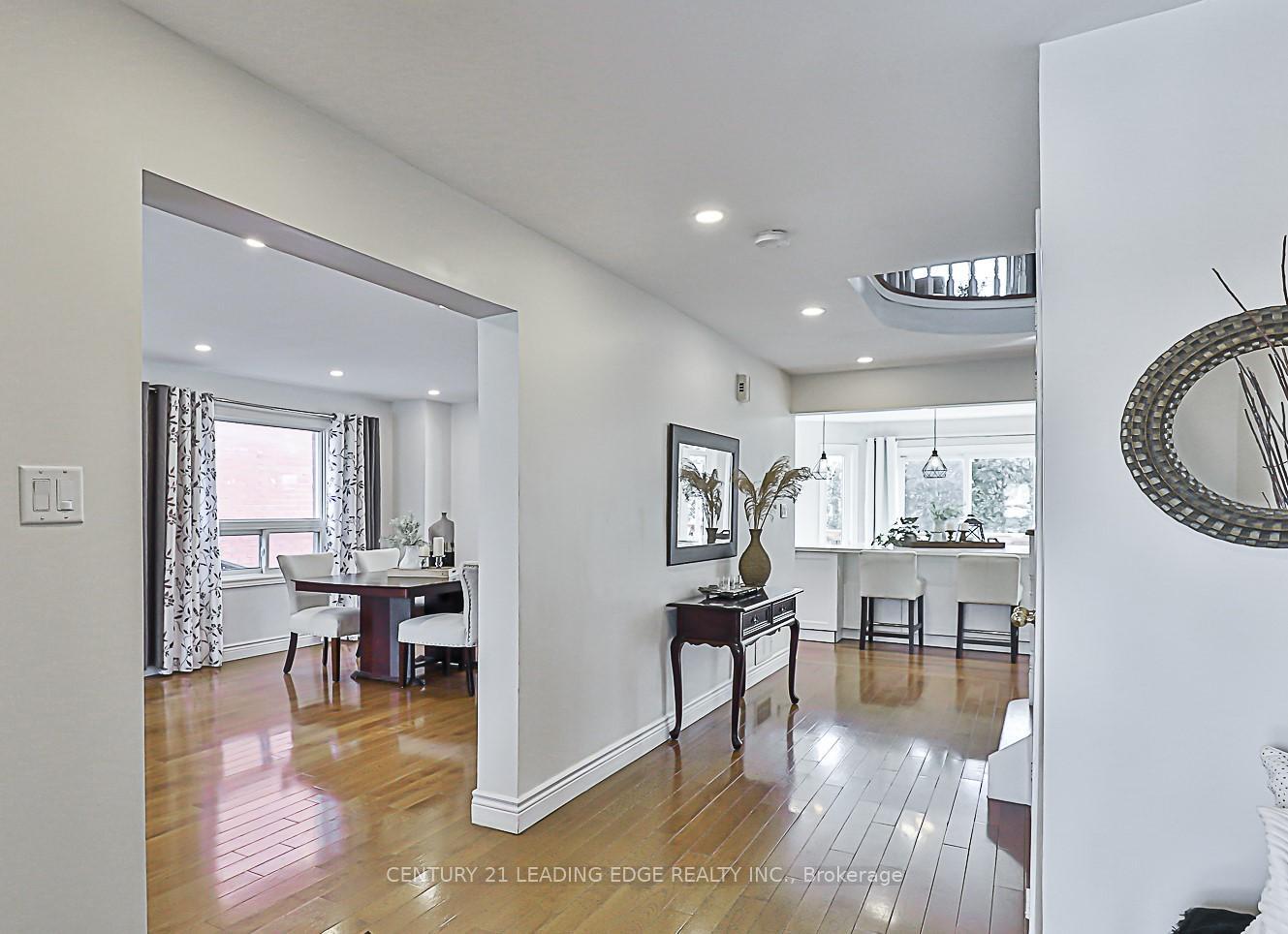 Property Photo: 724 Barnes Crescent ON L1J 8K1