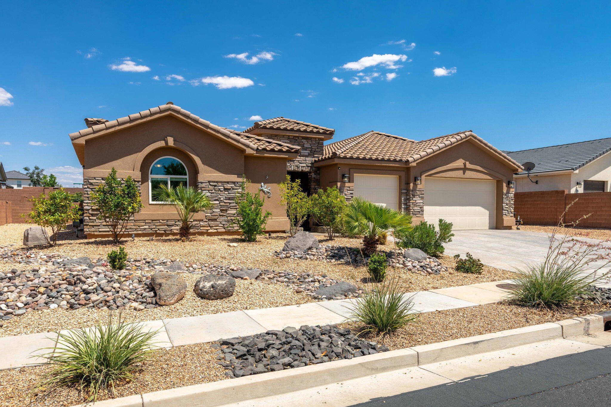 Property Photo:  3499 S 2710 E  UT 84790 