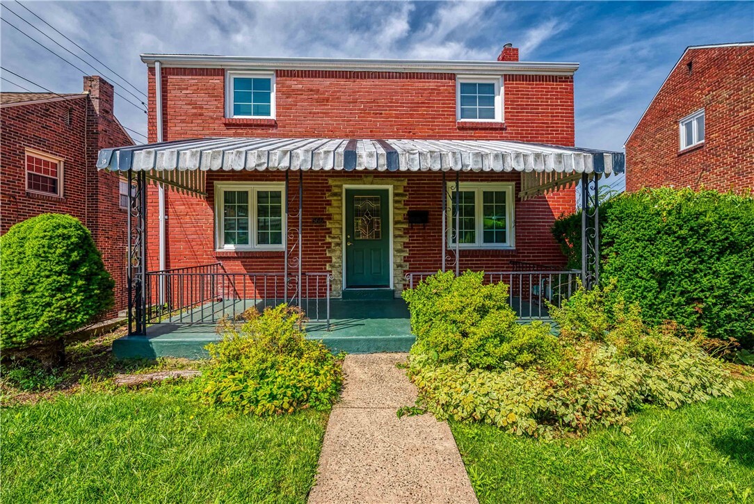 Property Photo:  566 Dorchester Avenue  PA 15226 
