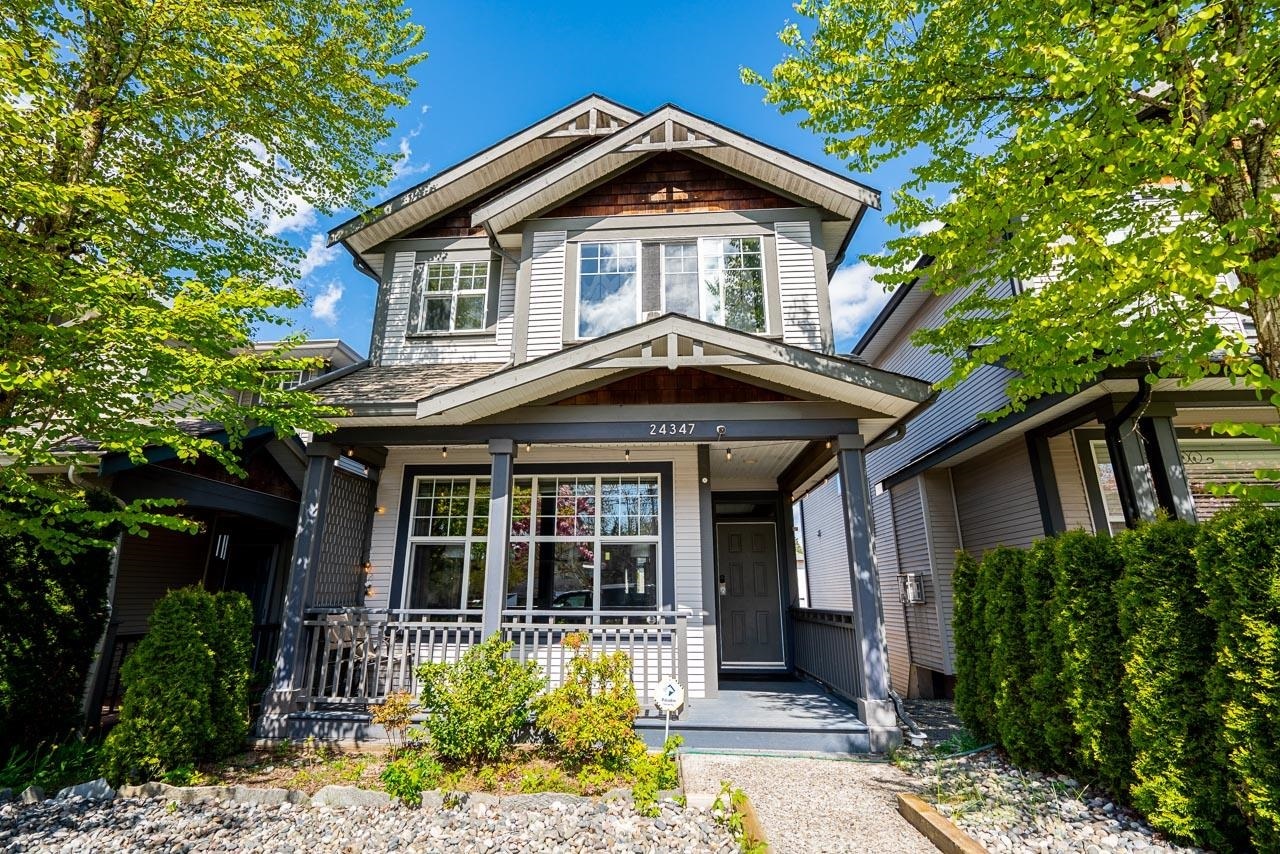 24347 102 Avenue  Maple Ridge BC V2W 1X9 photo