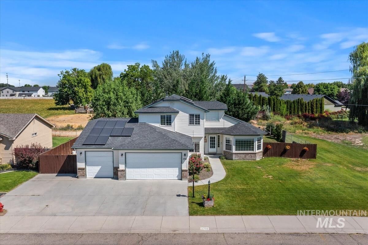 Property Photo: 798 W Woodbury ID 83646