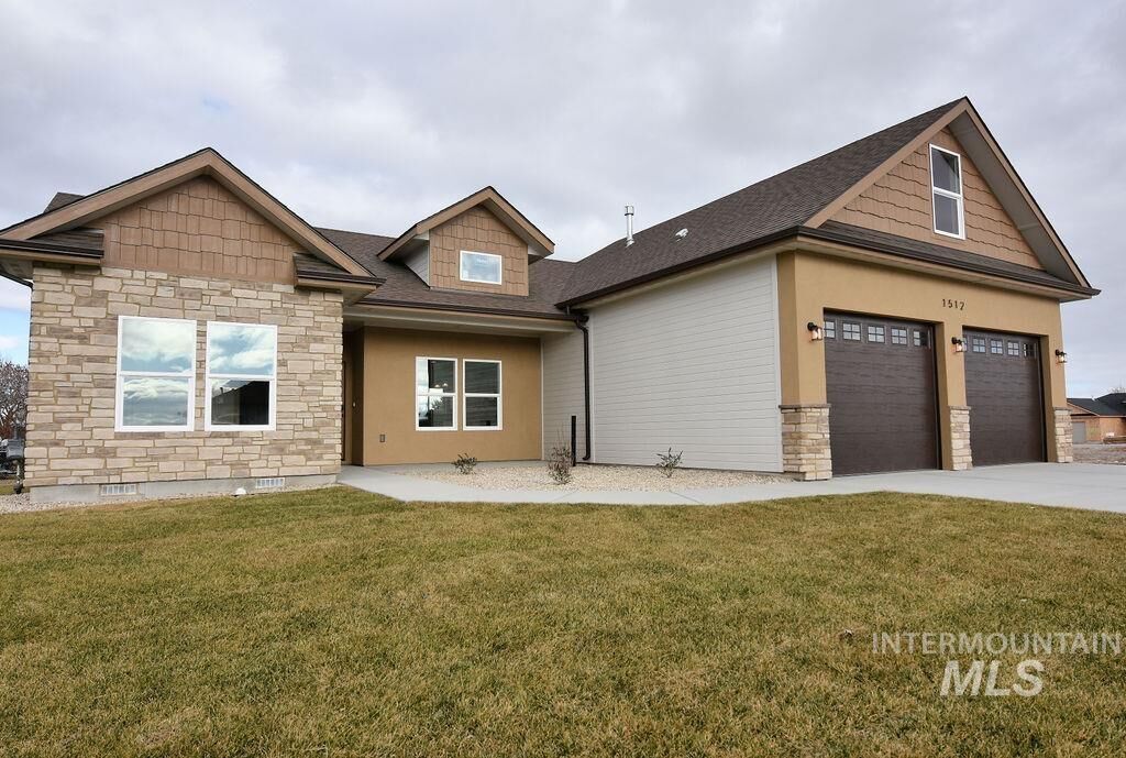 Property Photo:  1512 Tverdy Ln  ID 83316 