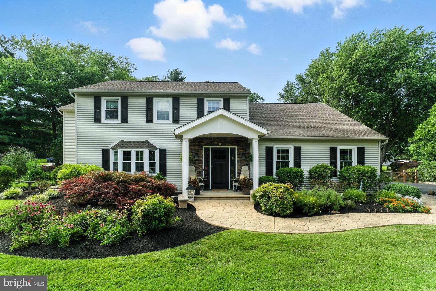 Property Photo: 4 Robin Road PA 19341