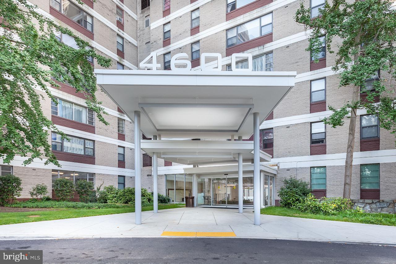 Property Photo:  4600 Duke Street 512  VA 22304 