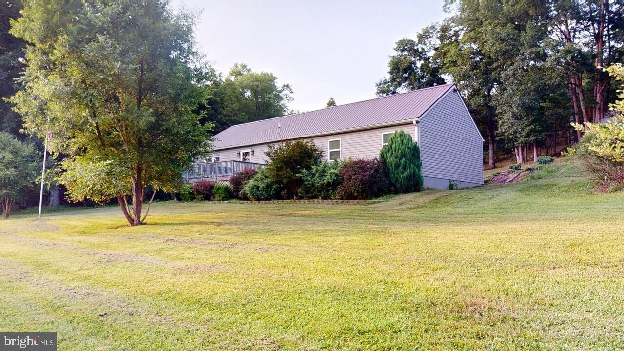 Property Photo:  8407 Frankfort Highway  WV 26719 