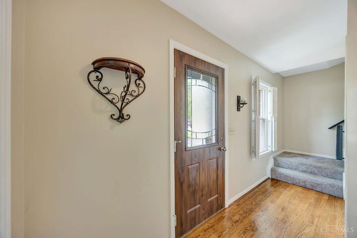 Property Photo: 10748 Fallsington Court OH 45242