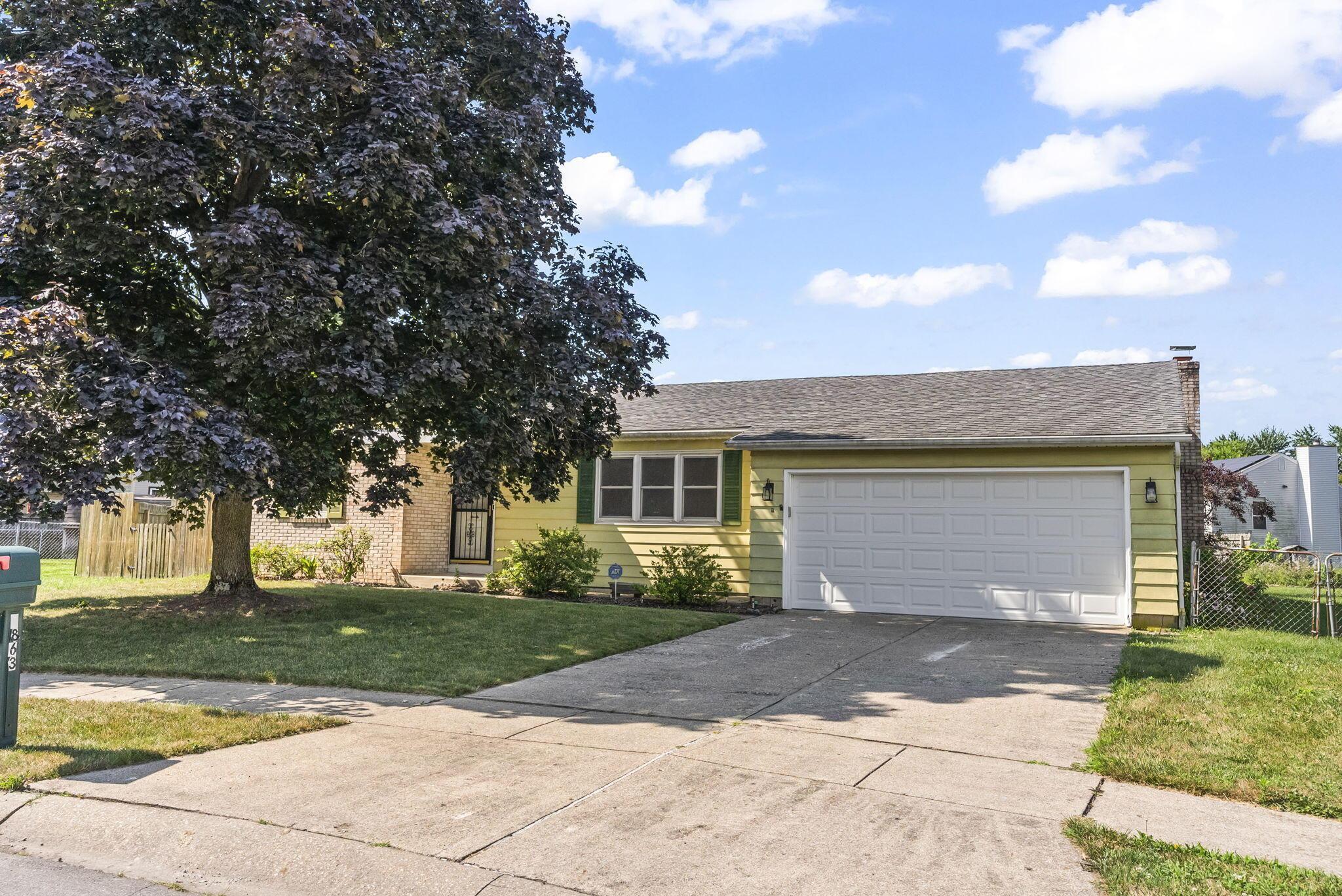 Property Photo:  1863 Willow Run Road  OH 43123 