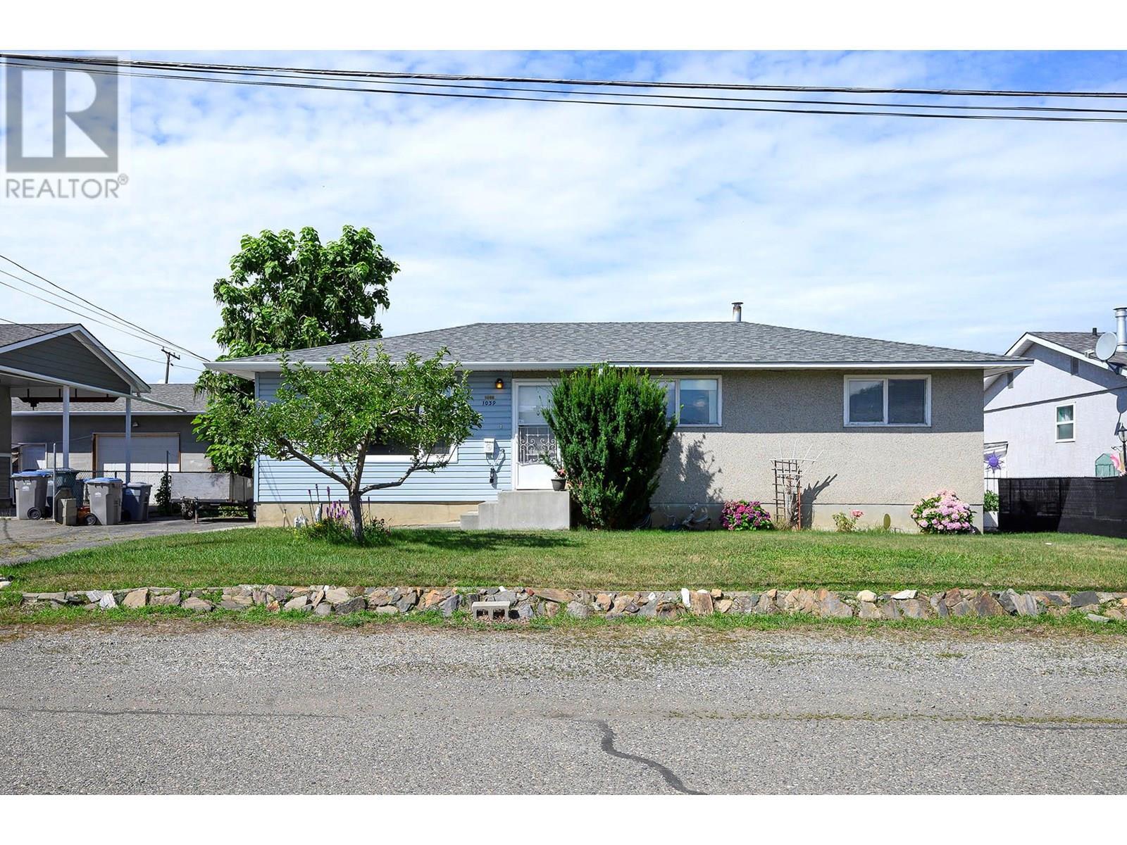 1039 Belmont Crescent  Kamloops BC V2B 1X4 photo