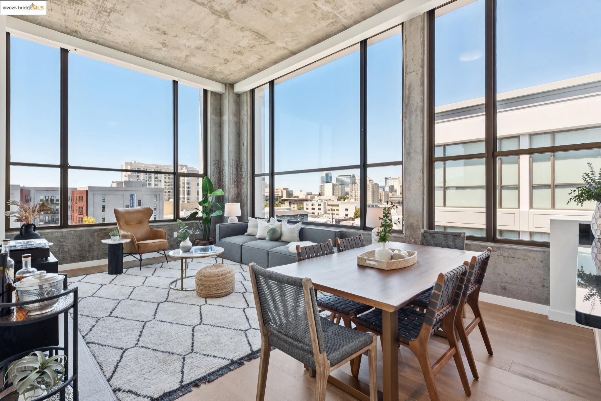 Property Photo: 311 2nd St 816 CA 94607