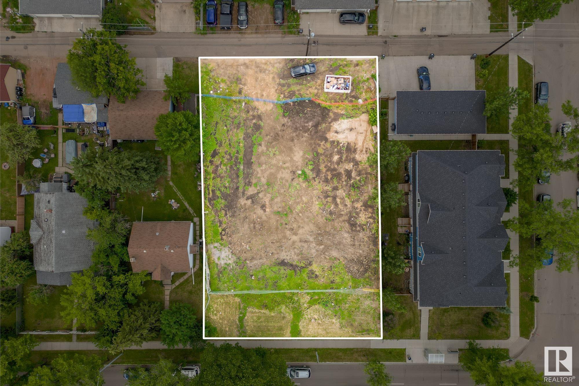 Photo de la propriété:  11244 101 Street NW  AB T5G 2A5 