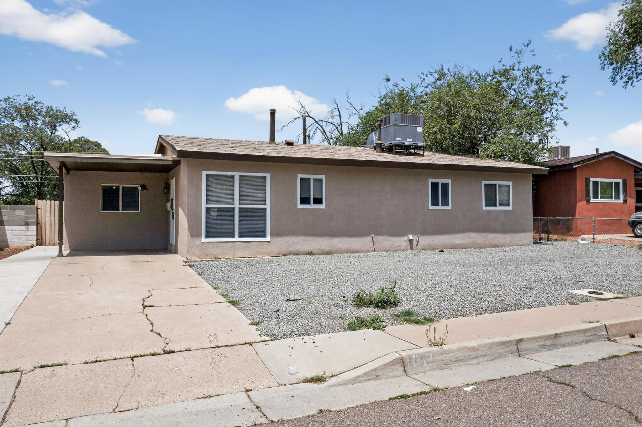 Property Photo:  1017 Muriel Street NE  NM 87112 