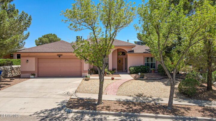 6820 Echo Cliffs Drive  El Paso TX 79912 photo