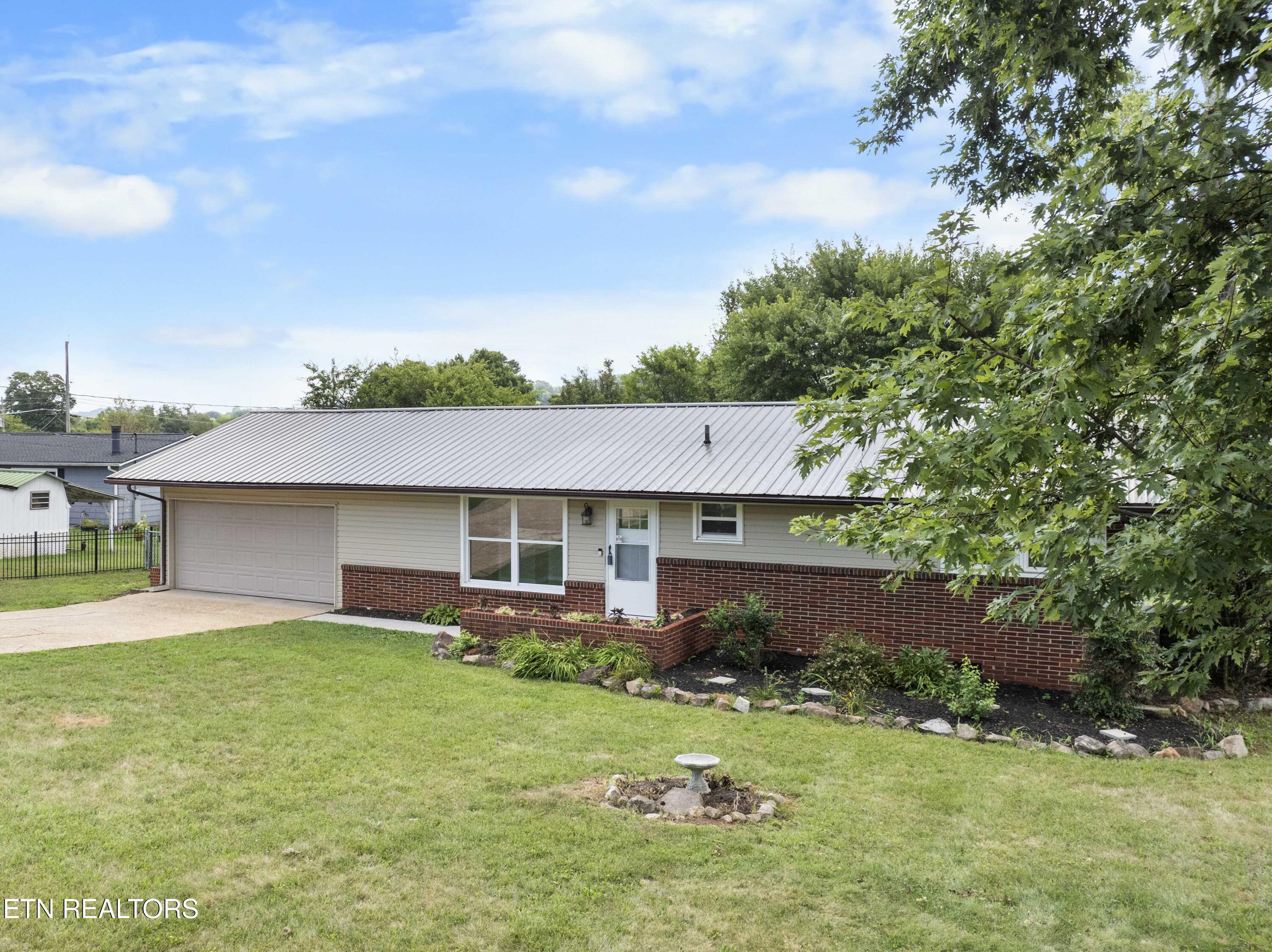Property Photo: 2312 Capri Drive TN 37912