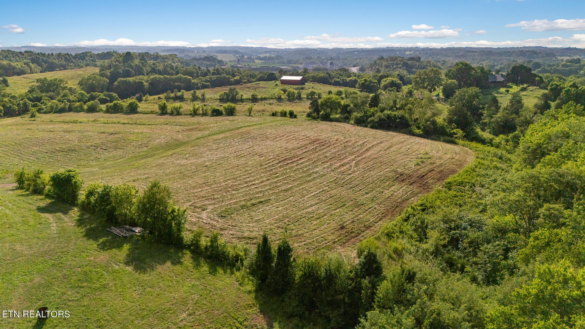Property Photo: 2167 Hiwassee Rd TN 37874