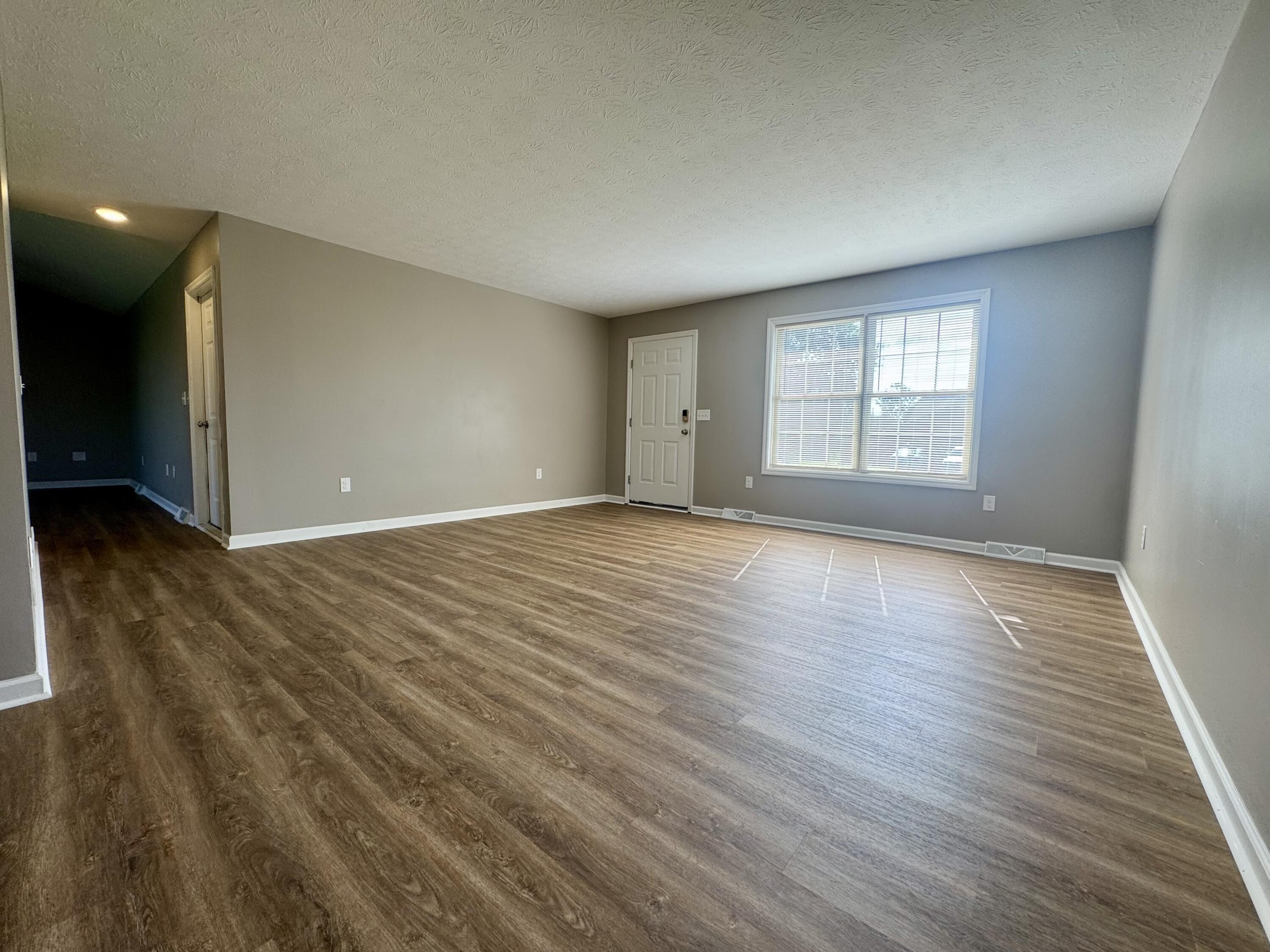 Property Photo:  1012 Jd Circle  KY 40403 