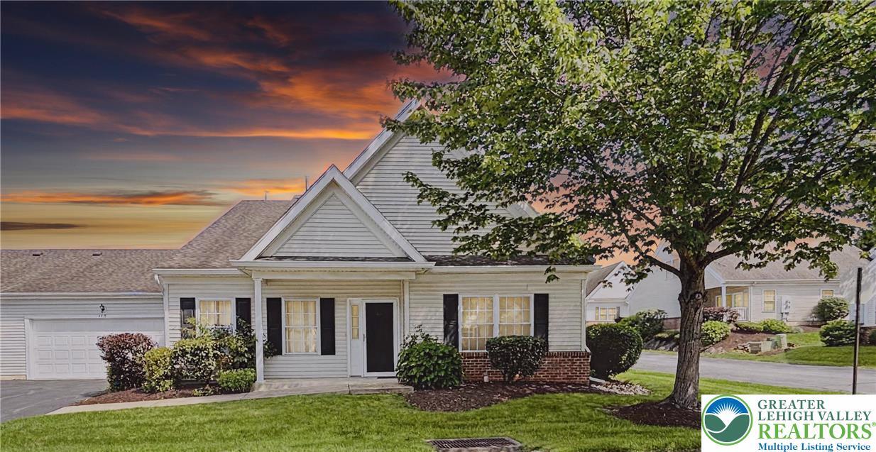 Property Photo:  4918 Steeplechase Drive  PA 18062 