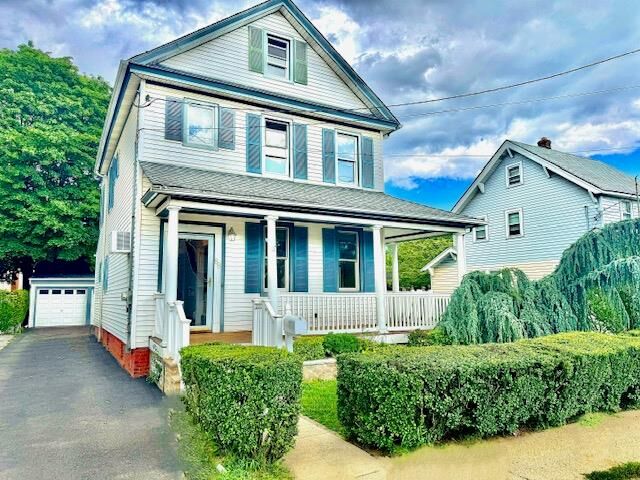 Property Photo: 88 New Hyde Park Road NY 11010