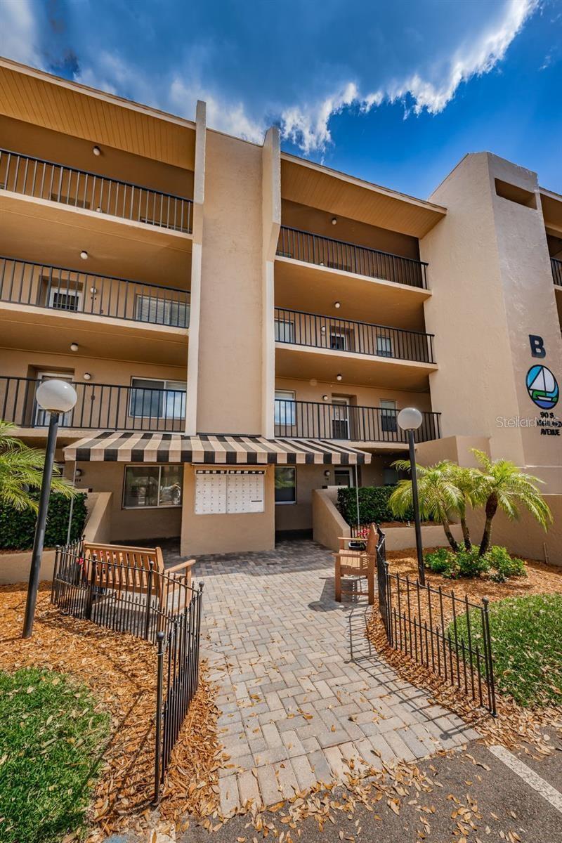 Property Photo: 90 S Highland Avenue 214 FL 34689