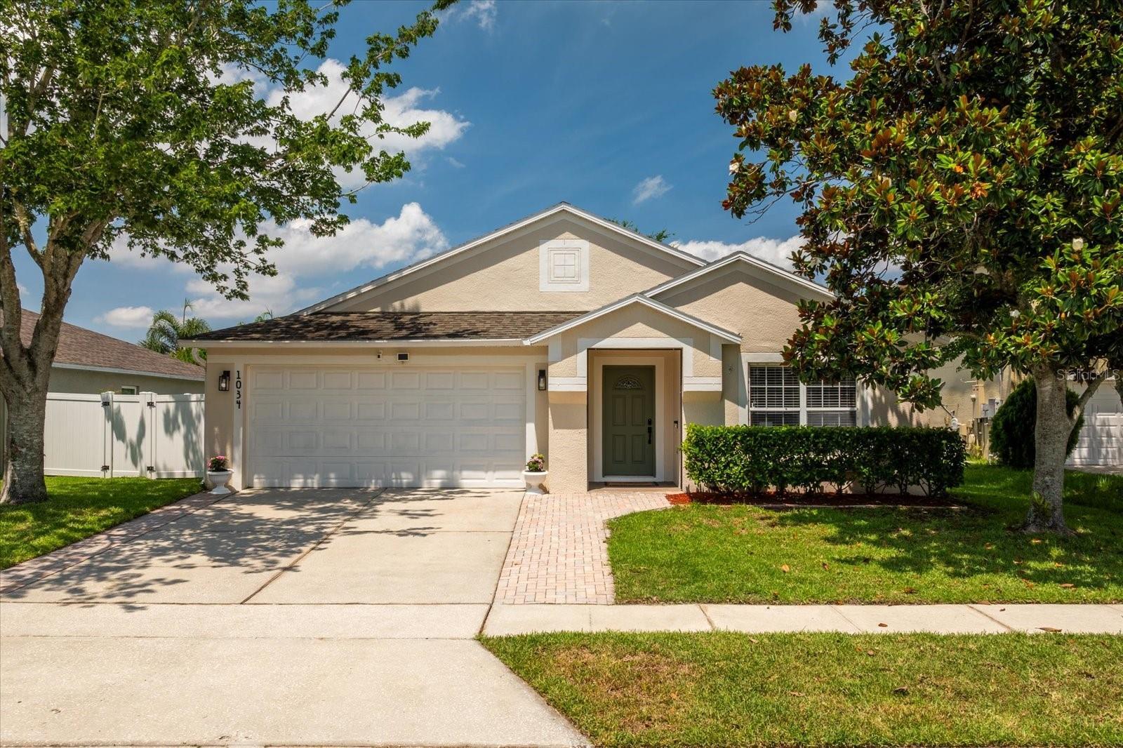 Property Photo: 1034 Seneca Falls Drive FL 32828