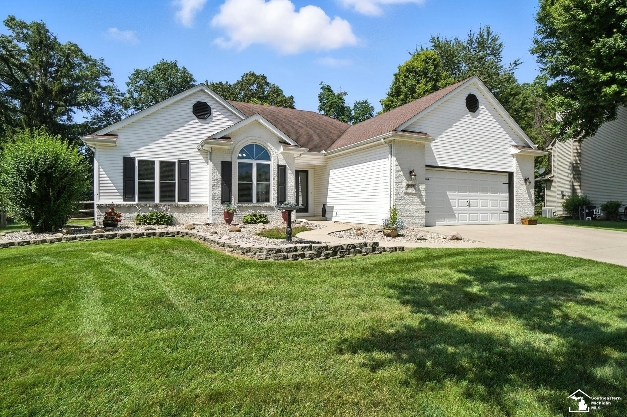 Property Photo:  8275 Silver Court  MI 48144 