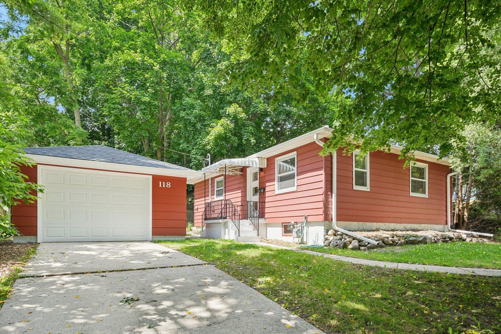 Property Photo: 118 Spring St WI 53073