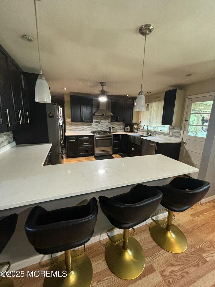 Property Photo:  120 Lincoln Street  NJ 08879 